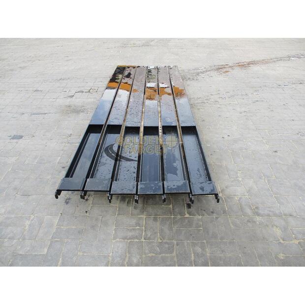 2025 سوهي F-10-44641001