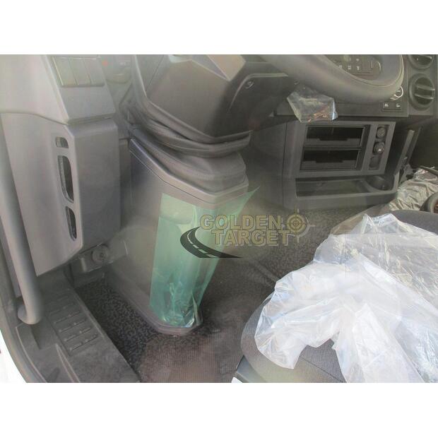 2022 Renault K420-44641076