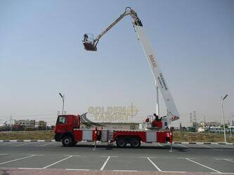 2012-mercedes-benz-actros-3332-1399683-44641717