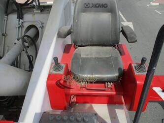 2012-mercedes-benz-actros-3332-1399683-44641726