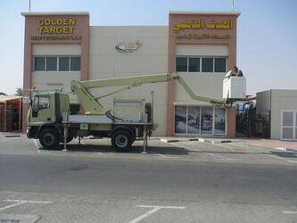 2012-iveco-eurocargo-180e28-1399700-44641959