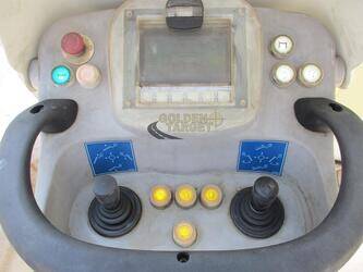 2012-iveco-eurocargo-180e28-1399700-44641965