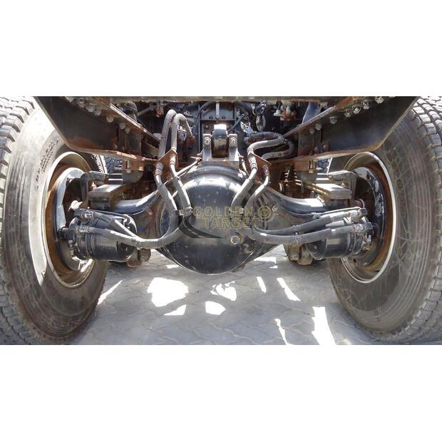 2009 NISSAN CZ4YL-44642154