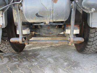 2013-mercedes-benz-actros-2048-44642201