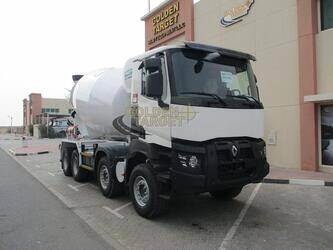 صورة ل خلاطات خرسانية 2022 رينو K420