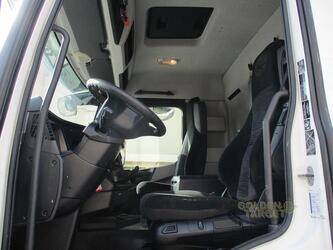 2016-mercedes-benz-antos-2543-44642589