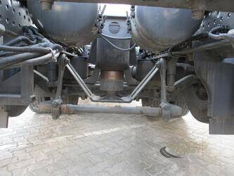 2016-mercedes-benz-antos-2543-44642591