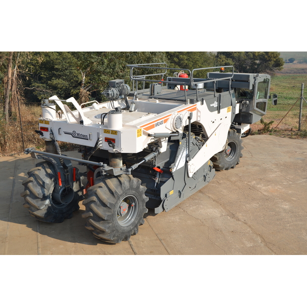 2012 Wirtgen WR2400-44642893
