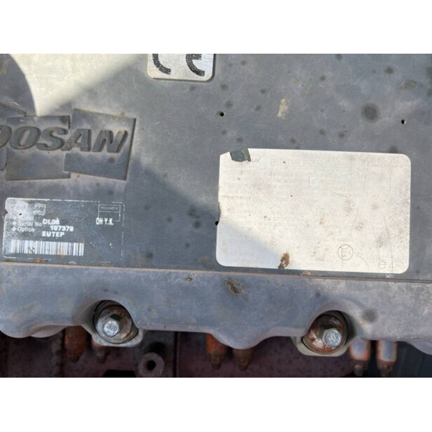 2012 دووسان DX235LCR-44643693