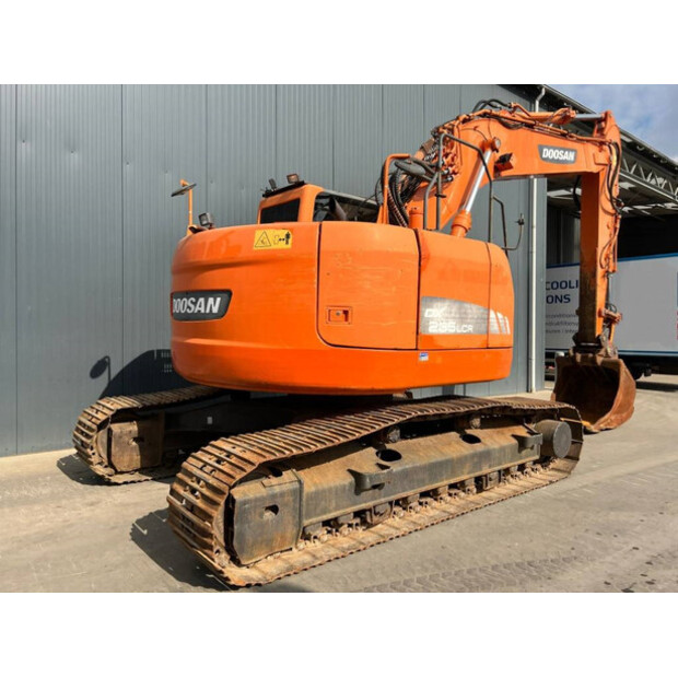 2012 دووسان DX235LCR-44643720