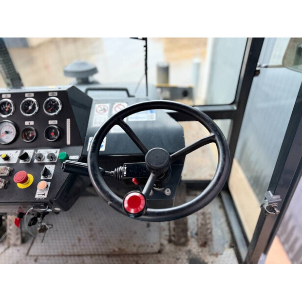 2005 BOMAG BW24R-44645289