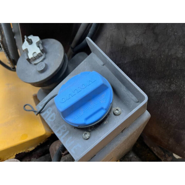 2017 Volvo L120H-44646230