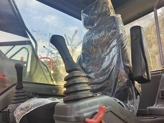 2024-volvo-ec210b-44658435