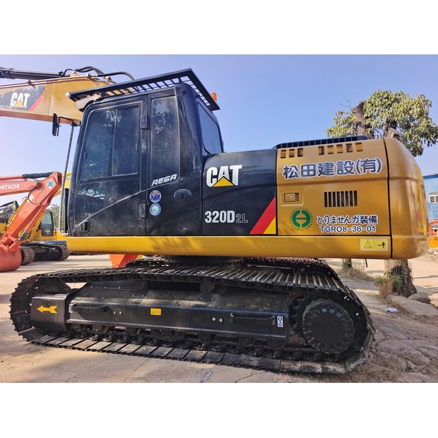 2024 Caterpillar 320D-44659291