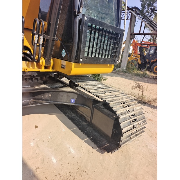 2024 Caterpillar 320D-44659308