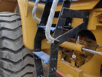 2024-caterpillar-966h-1399959-44660517