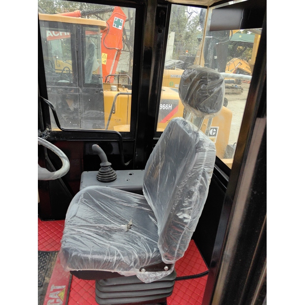 2024 كاتربيلر 966H-44660523