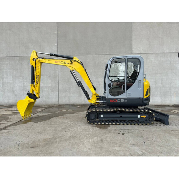 2015 نيوسون 6003-44660916