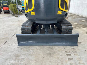 2015-neuson-6003-1399966-44660935