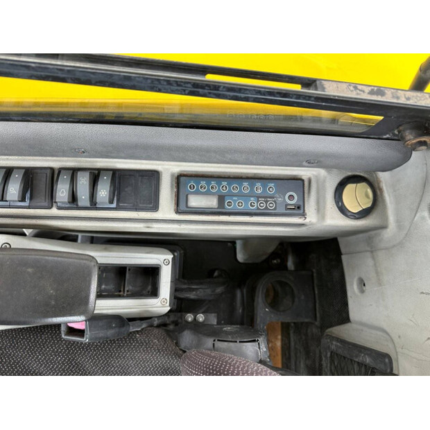 2015 نيوسون 6003-44660947