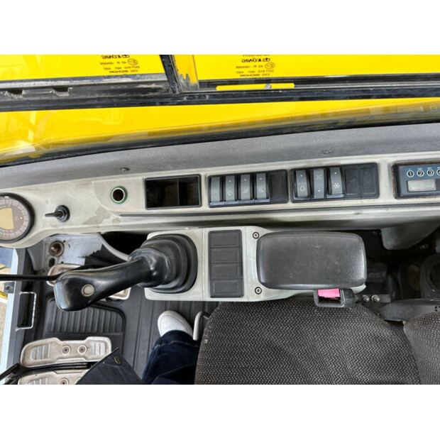 2015 نيوسون 6003-44660948