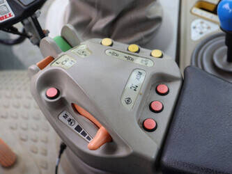 2016-deutz-fahr-agrotron-6130-4-44661014