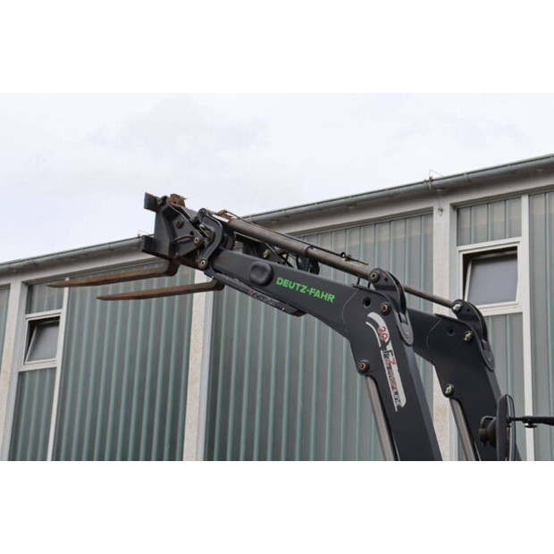 2016 Deutz-Fahr Agrotron 6130.4-44661023