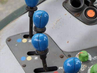 1998-deutz-fahr-agrotron-6-20s-1399968-44661074