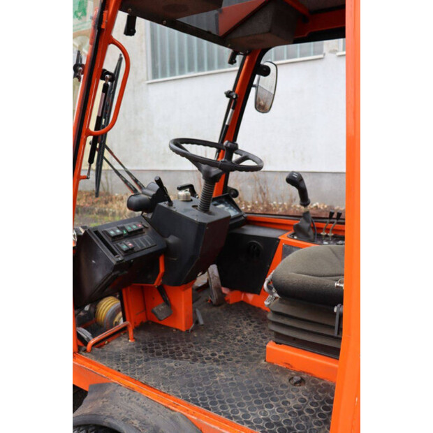 Holder C2.42-44661161