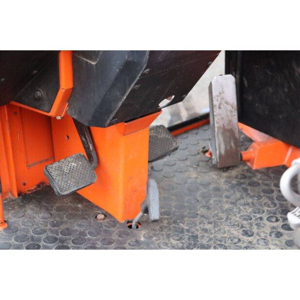 Holder C2.42-44661163