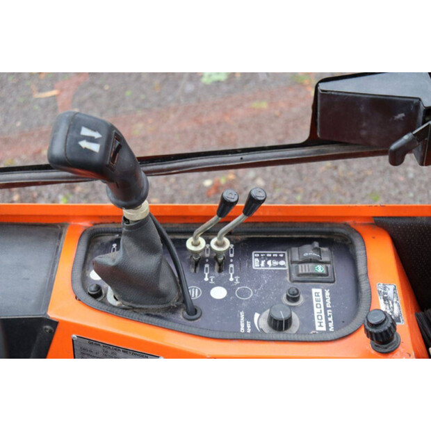 Holder C2.42-44661168