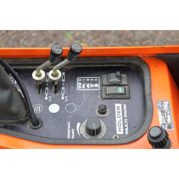 Holder C2.42-44661169