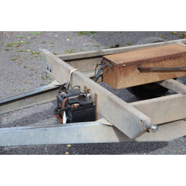 2006 RZ NKA-44661328