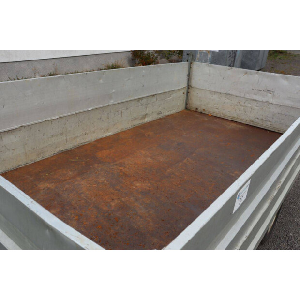 2006 RZ NKA-44661337