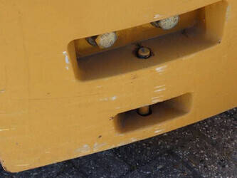 2002-daewoo-d40s-2-1399979-44661542