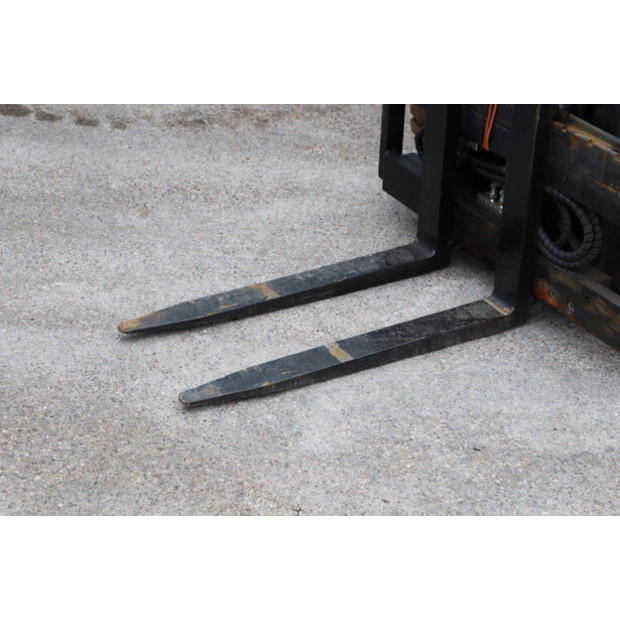 2018 إي بي CPD20FVD8-TW-C-44661614