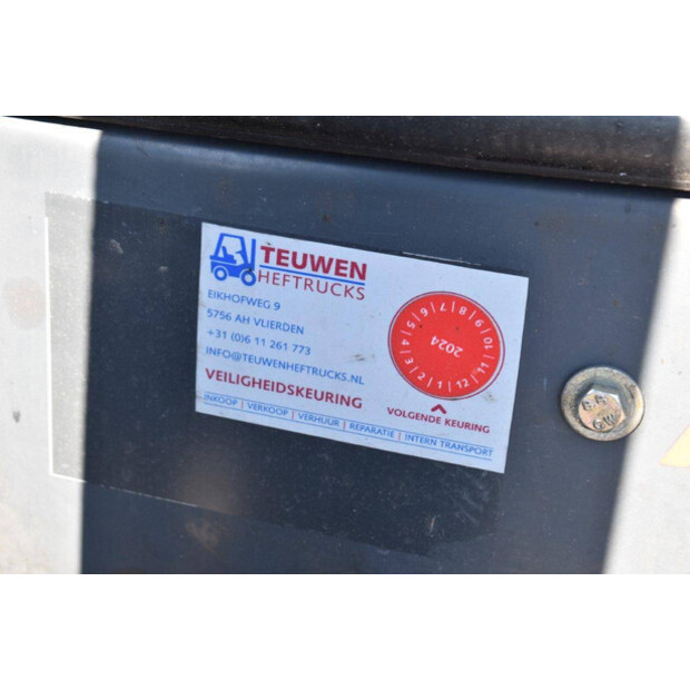 2013 Linde H30T-02-44661641