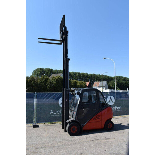 2013 Linde H30T-02-44661660