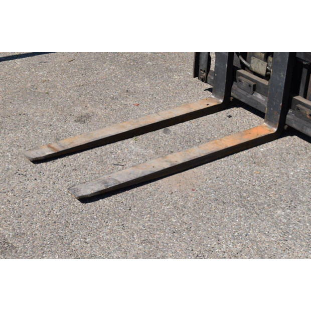 2013 Linde H30T-02-44661662