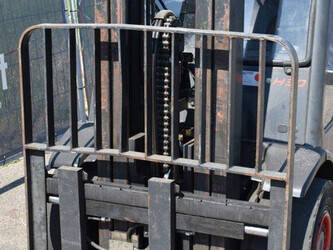 2013-linde-h30t-02-1399982-44661667