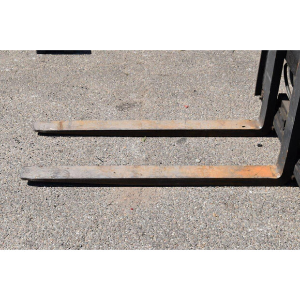 2013 Linde H30T-02-44661675