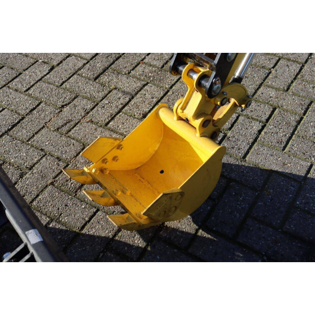 2025 DigMaster DM100-44661730