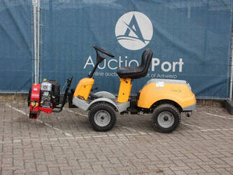 2013-stiga-park-p901-44661755