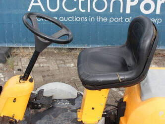 2013-stiga-park-p901-44661770