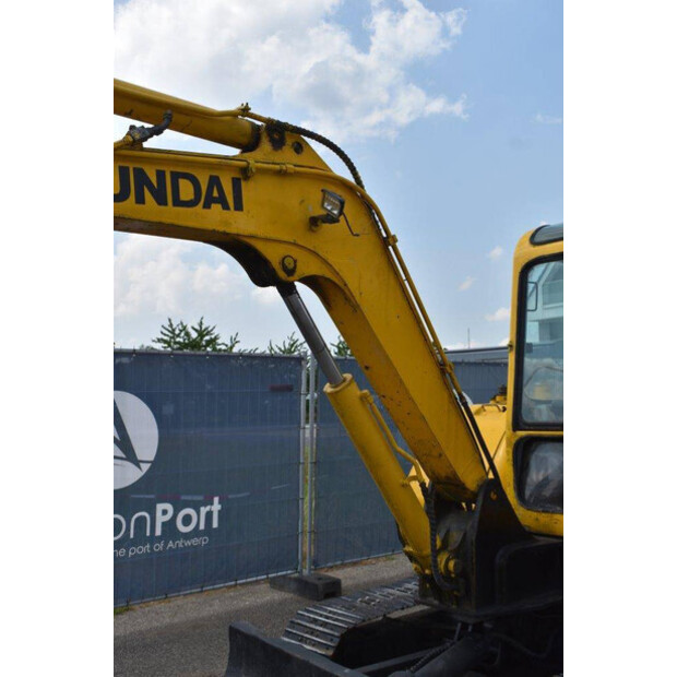 Hyundai R55-7-44661840