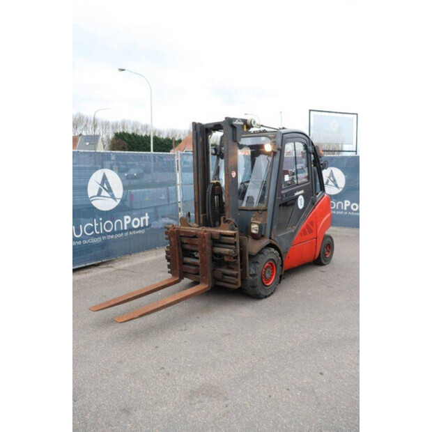 2010 Linde H35T-01-44661907