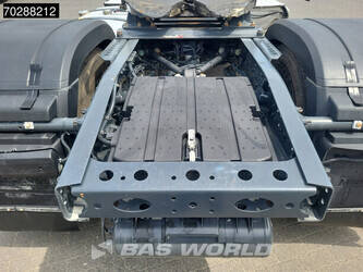 2019-mercedes-benz-actros-1845-1400010-44662558