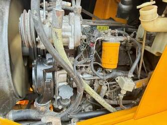 2023-jcb-3cx-1400017-44662810