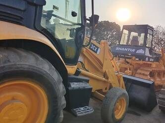 2022-jcb-3cx-1400018-44662814