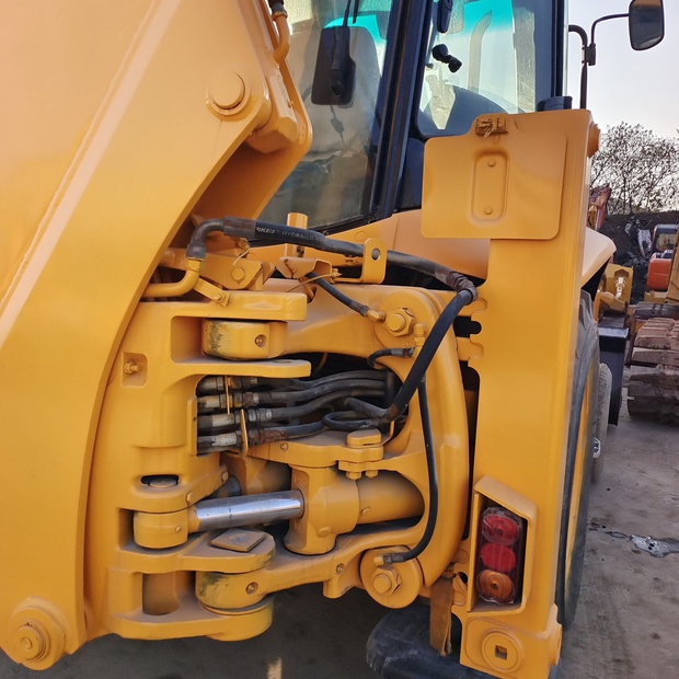 2022 JCB 3cx-44662817